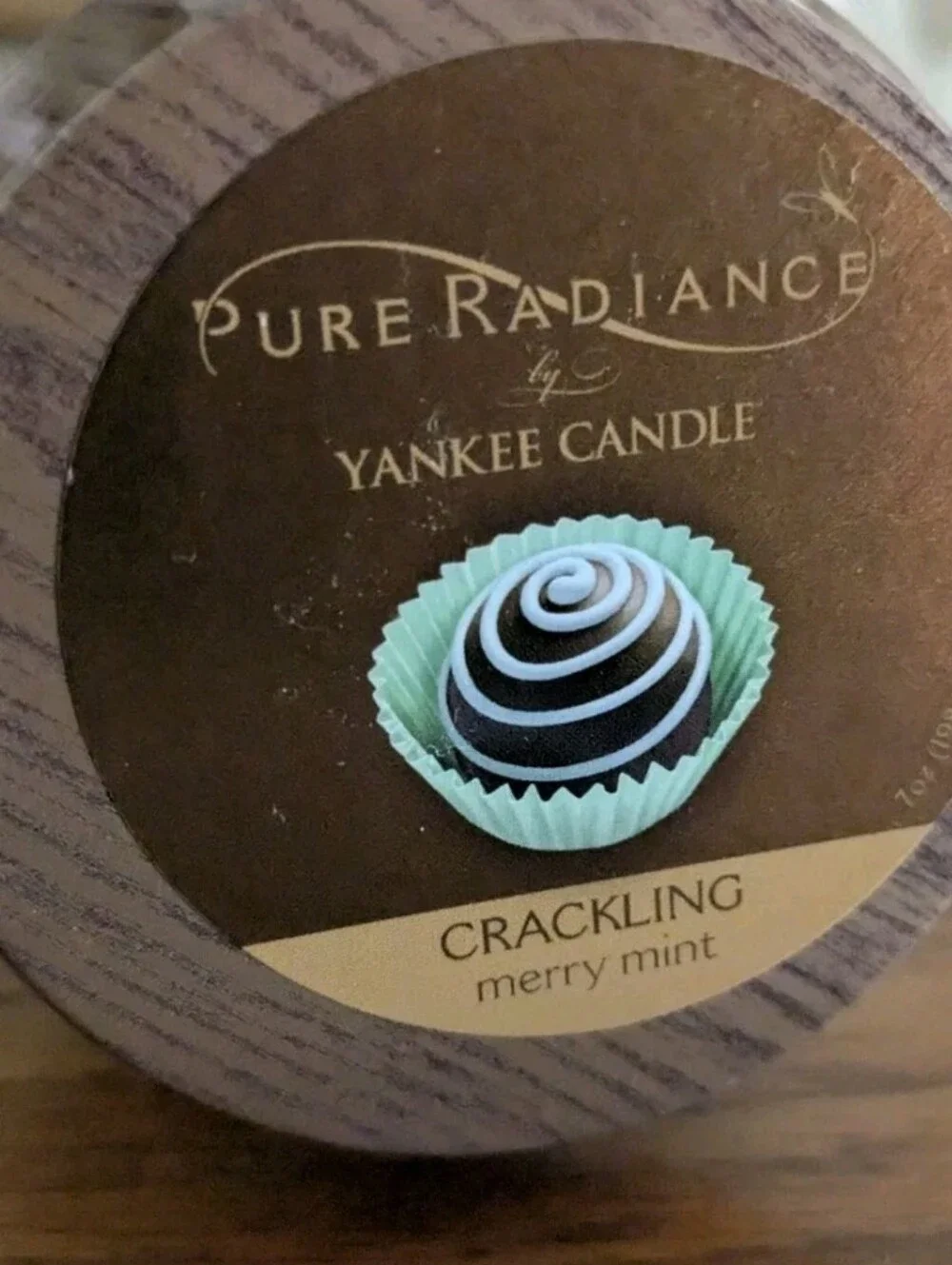 New Yankee Candle Crackling Wick Merry Mint 7 oz Lumiwick Jar Christmas Scent